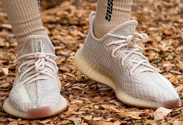

2019 fashion designer men women kanye off running basketball shoes for mens platform star sneaker luxury white sock sneakers size 13