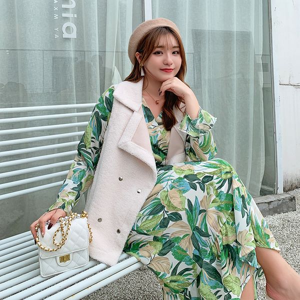 

2019 new fashion plus-size lamb jacket for women fall loose thick vest short 807, Black;white