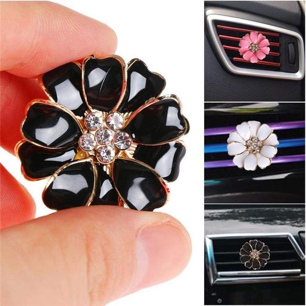 Auto Parfüm Clip ätherisches Öl Diffusor für Steckdose Medaillon Clips Blume Auto Lufterfrischer Vent Bling Dekor Rose Kristall Ornamente Innendekoration Charme