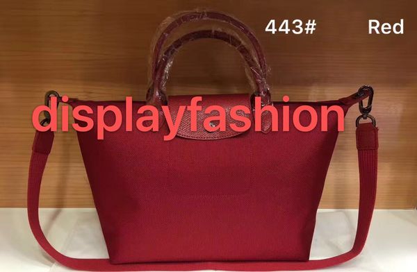 

Totes displayfashion