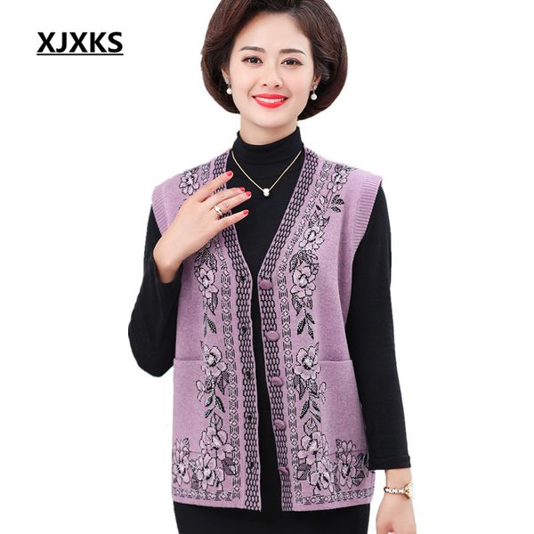 

xjxks fashion v-neck cashmere knit cardigan women vest 2019 autumn winter new casual single-breasted women sleeveless sweater, Black;white