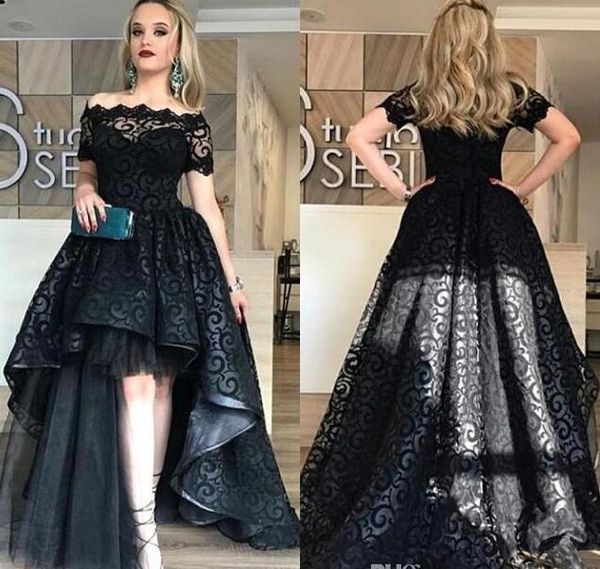 Modest Black High Low Кружевные платья выпускного вечера 2019 Bateau с коротким рукавом линия Короткая передняя длинная спина партии вечера Pageant платья Дешевые Vestidos