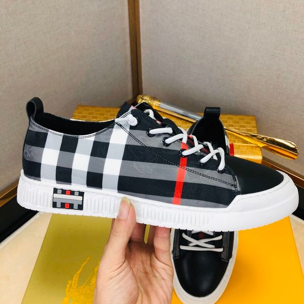 

platform selling men's canvas shoes 2020 fashion wild leather men's vulcanized shoes lace up white casual shoes men's running, Red;white