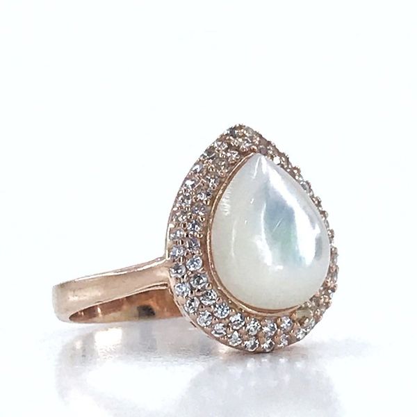 

white pearl stone drop cut silver ring, Golden;silver