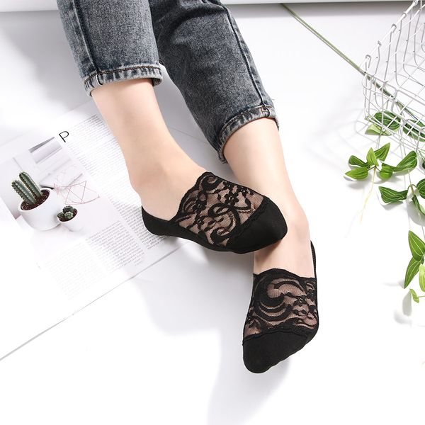 

women lace cotton short socks flower silk thin mesh boat socks short ankle crystal soxs invisible non-slip, Black;white