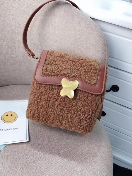 

women's winter plush cross-body bag 2019 stylish little cross-body bag women's handbag and mobile wallet