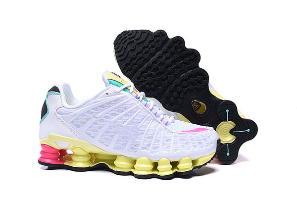 

2020 new arrival women's casual shoes sneakers black white shoes