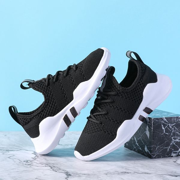 

the new men's and women's children's shoes woven sneakers absorption slip-proof soft grip strong solid color sneakers