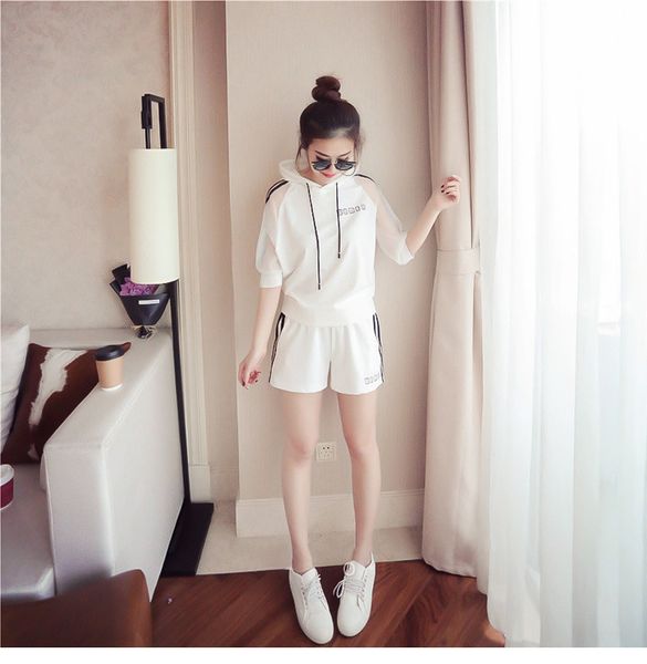 

2020 summer new style korean-style half-sleeve shirt hooded casual sports women's suit fashion loose shorts two-piece set fashio, White
