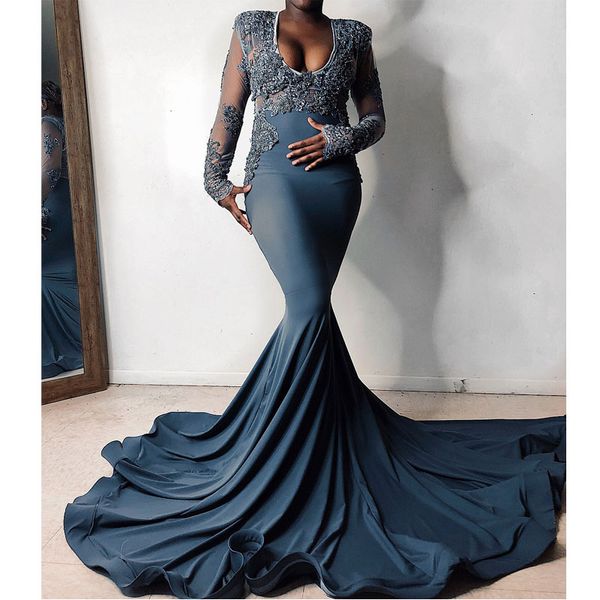 

mermaid lace evening dresses with long sleeves scoop neck plus size beaded formal dress sweep train appliqued prom gowns, Black;red