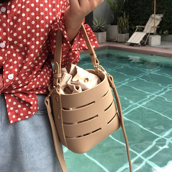 

women's bag new one-shoulder messenger bag simple bucket canvas