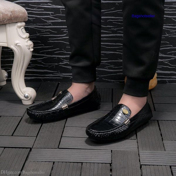 

2019 мода париж кроссовки для мужчин черный повседневный папа обувь теннис увеличение wan1, Black;red