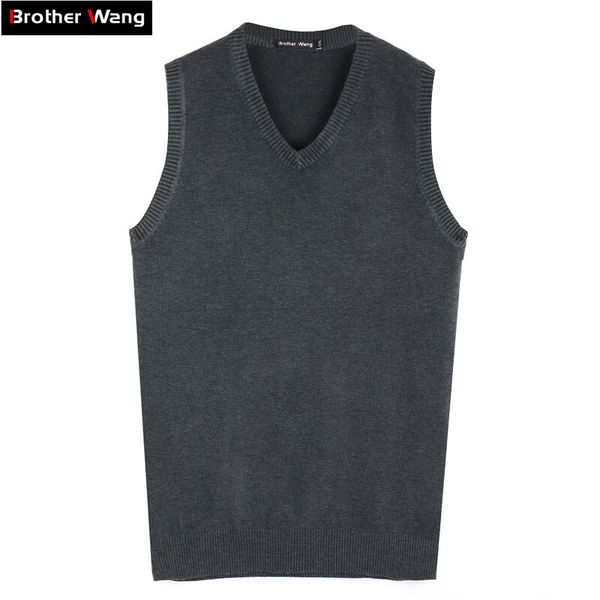 

brother wang brand autumn winter men's knitted vest sweater business casual classic 100%cotton v-neck solid color pullover men, Black;white