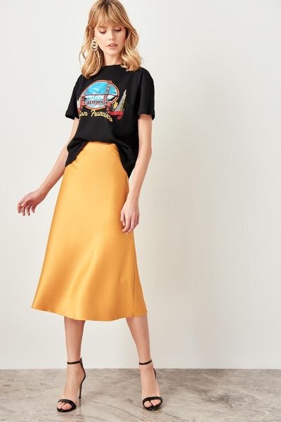 

trendyol mustard satin skirt tofss19wx0013, Black