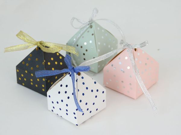 Pyramid Candy Box Dotted Bridal Gift Cases Ribbon Wedding Favors