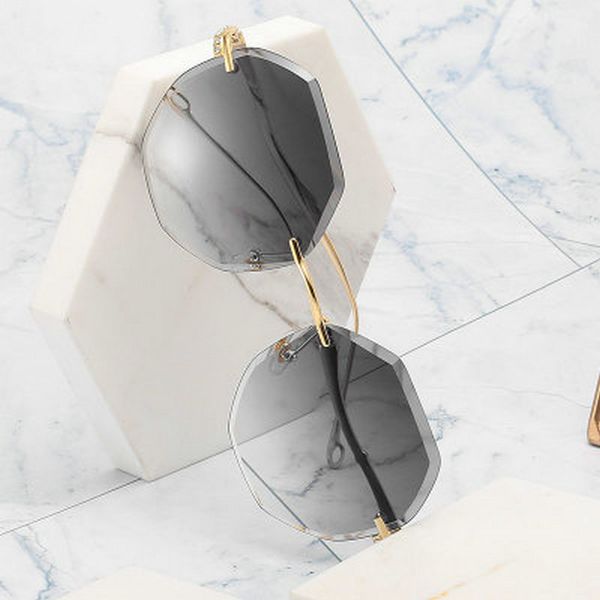 

безѬамное sunglasse пѬок Ѭокои дизайнеѬ олнезаин оков без опѬав женин