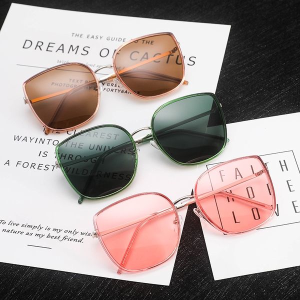 

2019 star personalized polarized sun sunglasses female fashionable big frame driver driving glasses 3812, White;black