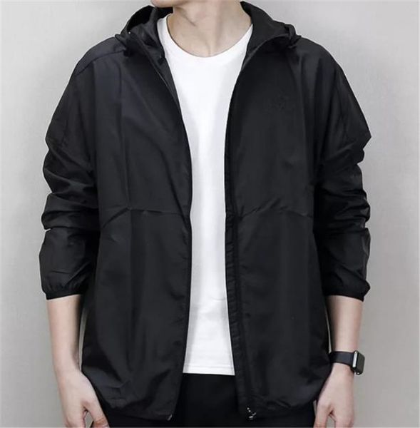 

mens spring and autumn coat new mens outdoor sports casual fashion sunscreen skin jacket mens apparel, Black;brown