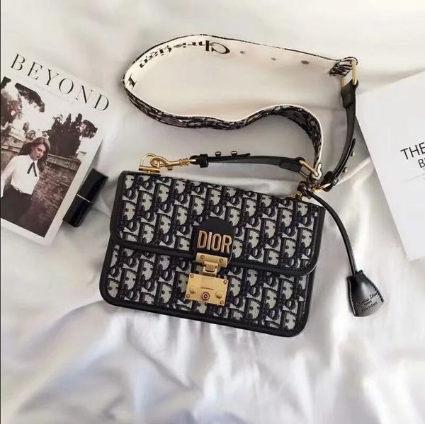 

2019 new woman me enger bag women 039 houlder bag ta el women handbag elegant ladie houlder bag me enger pur e atchel co metic ba