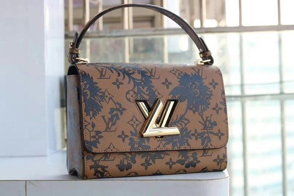 

s15 the latest french high-end brand women's fashion package classic charm exquisite fashion design party delivery m50329, Black;red