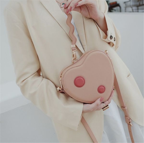 

Luxury Designer Womens Shoulder Bags Designer Luxury Shoulder Bags Cross Body Cross Arm Love Bag Is Fashionable and Versatile Mini Fashion1