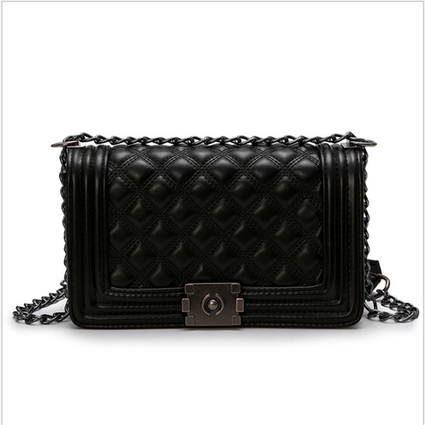 

summer 2019 korean version of the new shoulder slung women's bag personality rhombog chain small style fashion versatile small s
