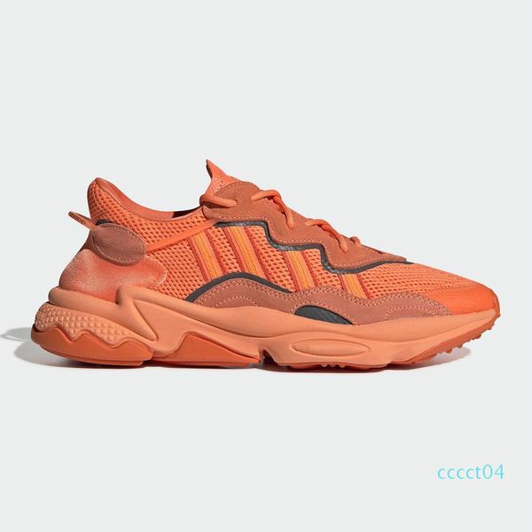 

2020 designer sneaker casual shoes triple leisure shoes neon green solar yellow halloween sandals men woman single shoes stock 35-45 4ct, Black