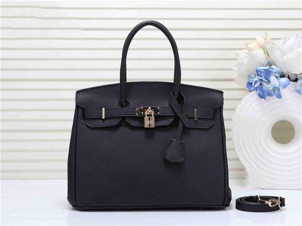 

designer luxury handbags purses women fashion classic retro bag simple elegant postman bag elegant understated shoulder bag