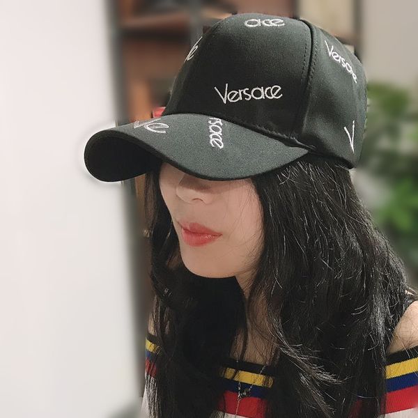 

2020 new silver silk embroidered letter cap popular logo hat female sunshade korean fashion versatile baseball cap male, Blue;gray