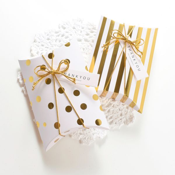 

10 pcs gift candy box pillow shape birthday packaging party boxes sweet wedding favor boxes for candy cookies 6 style
