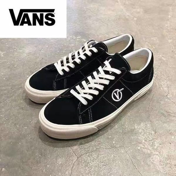 vans football boots