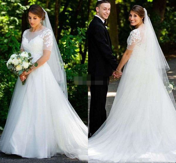 

tulle sheer garden wedding dresses 2019 new custom made vestido de noiva court train applique a-line half sleeve lace bridal gowns w1036, White