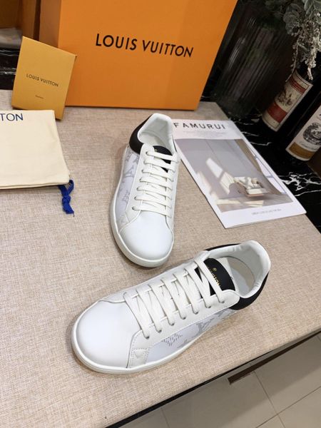 

wvv29 high-quality autumn and winter high-grade women s casual shoes, classic printing highlights the unique charm of delivery 36-40, Black