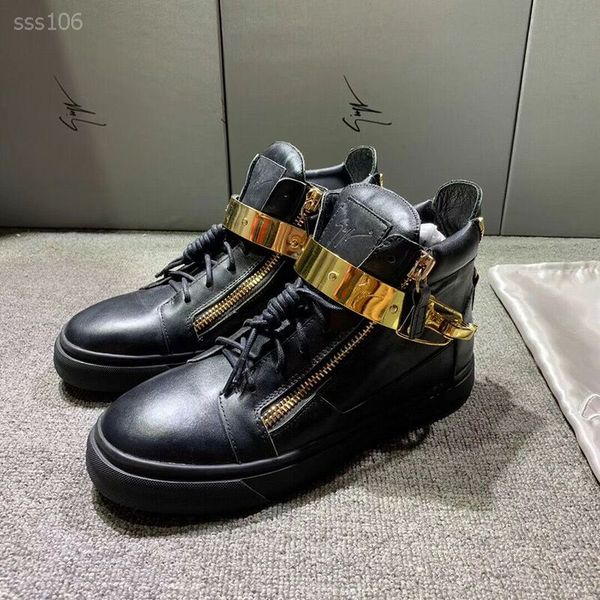 

2020 classic handsome thick bottom high-handsome sneakers winter british style leather lace-up motorcycle shoes factory direct sales, Black
