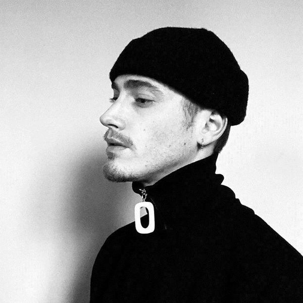 

2018 new jw anderson neckband gd virgin wool neckband for men women brand hip hop golf dad caps sun sport visor curled peak hflswb001