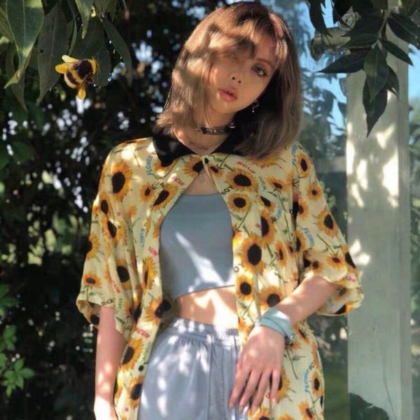 

new wholesale sunflower print shorts mens designer t shirts womens couple t shirt hip hop tee hfsstx272, White;black