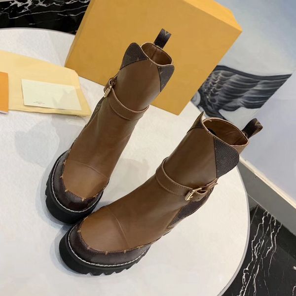 

classics boots fashionable and exquisite womens boots high heels and genuine leather outdoors fashion boots martin cowboy bag04 lv26, Black