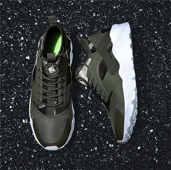 

2019 with box breathable sneakers foreign trade explosion models canvas shoes students outdoor warm men's shoes factory, Black