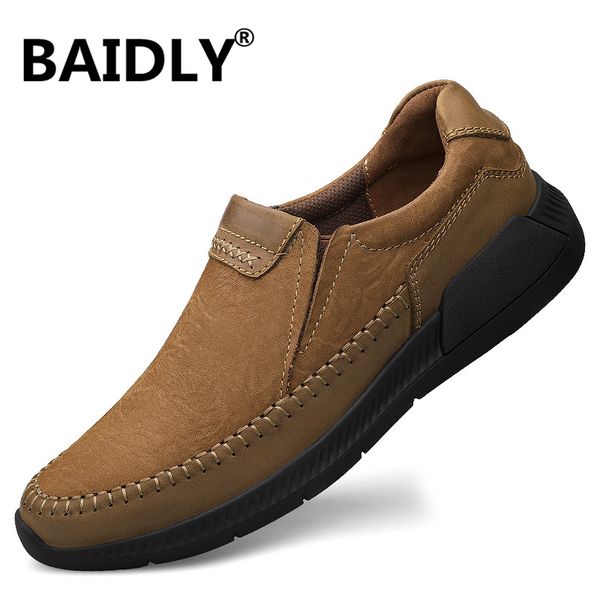 

hand sewing men genuine leather shoes casual boat flats moccasins homme driving loafers shoes slip on summer moccasins men, Black