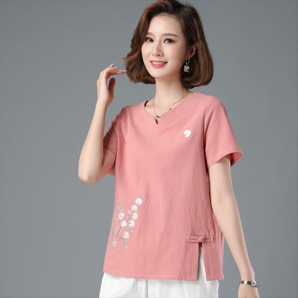 

straight embroidery t-shirt little daisy mother's loose clothes t-shirt clothes casual large size short sleeve fashionable women's, White