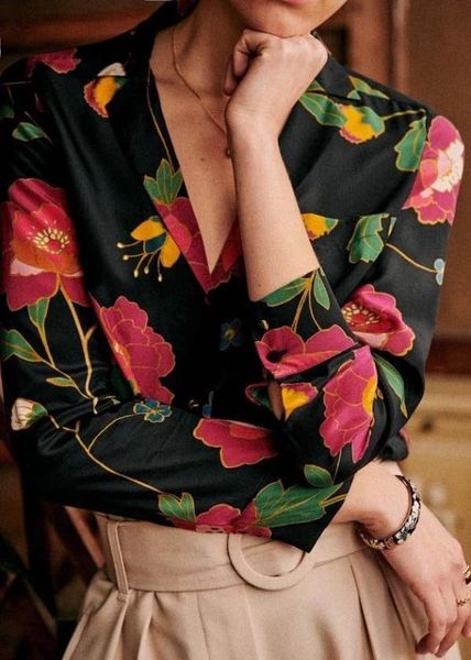 

100% silk 2020 spring and summer new shirts stylish rest floral print lapel pocket shirt, White