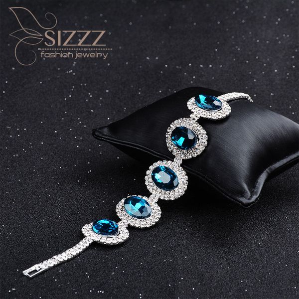 

sizzz 2019 new european and american trend blue big crystal claw chain bracelet&bangles for women, Golden;silver