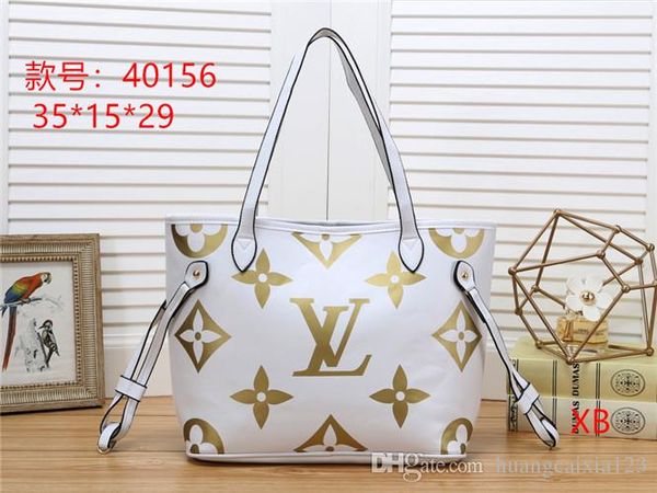 

Bolsa de Ombro lvlu137