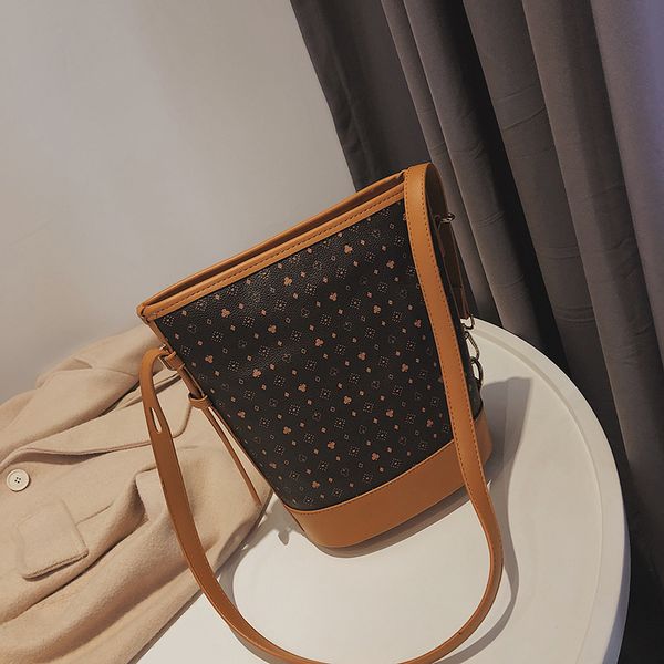

2019 new Free Shipping Leather Vintage Bucket bags for Ladies bags for women shoulder Cross body Purse weitao/9