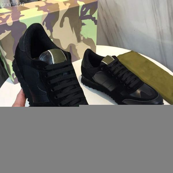 

2019 luxury designer camouflage rivets casual man woman quailty sneakers flat patchwork spikes lace up party outdoor shoes