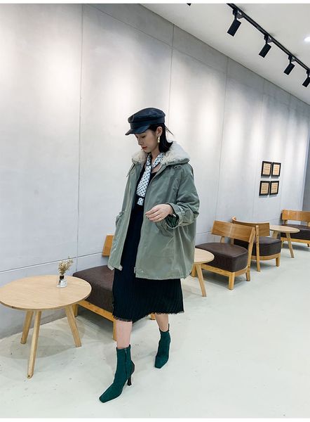 

imported lamb fur and fur uniform tool parker overcoat female winter 2019 new medium-long leather coat, Black