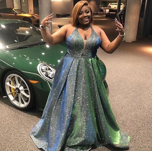 

2019 новая мода светоотражающие хальтер блестками платья выпускного вечера с карманами без рукавов плюс размер вечерние платья дешевые длина, Black