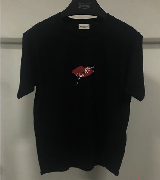 

mens womens designer tshirt 2020 new red lips print 2020 personality short sleeve tee casual summer solid color shirt for couple ltt9060901, White;black