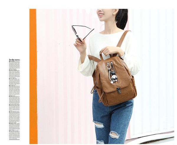 

2018 new women's backpacks south korean version of trendy women's backpacks fashionable women's casual bags schoolbags