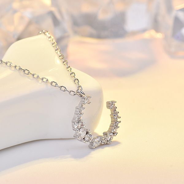 

s925 sterling silver korean niche design glossy moon necklace exquisite small fresh crescent moon clavicle chain one generation